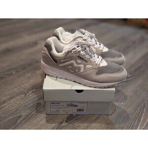 BNIB Karhu legacy Womens sneakers, size 8.5